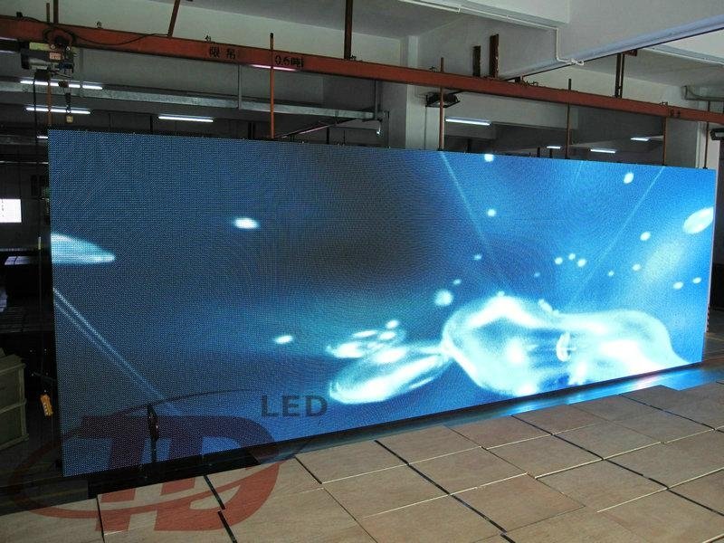 Outdoor Full Color P16 LED Video Wall 4