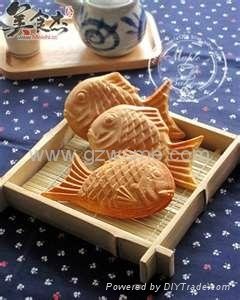 Janpanese taiyaki fish-shaped cake baker 3