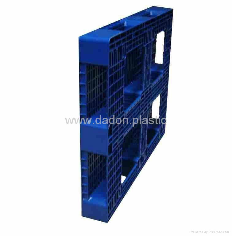 Cross Deck Plastic Pallet 4