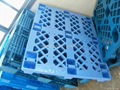 Single-Faced  Nine-Legged  plastic  pallet 1