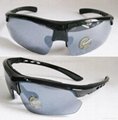 Fashion sports glasses with PC lens