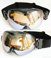 Snow goggles in dual lens and UV Protection