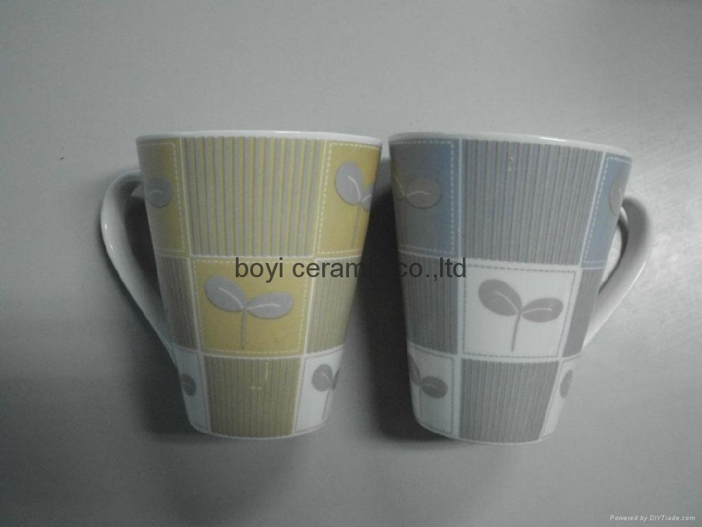 V shape ceramic mug branded printing OEM decal 2