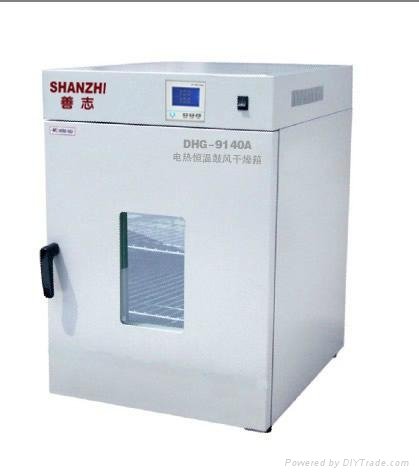 上海產精密型電熱恆溫鼓風乾燥箱 2