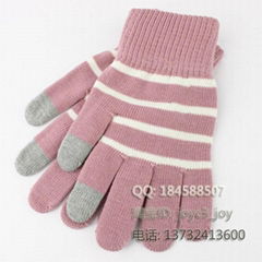 three fingers touch screen gloves with varity color and style