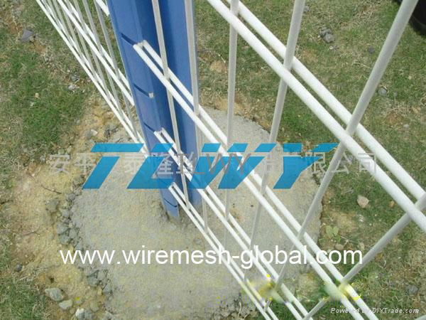 double wire fence 4