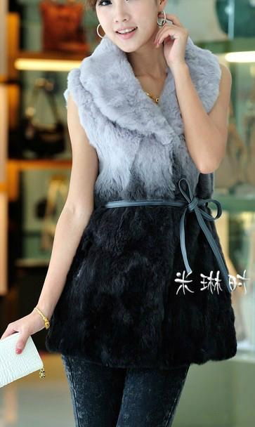 Ladies' real fur coat 2369