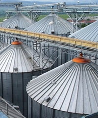 picture of a grain silo picture of a grain silo