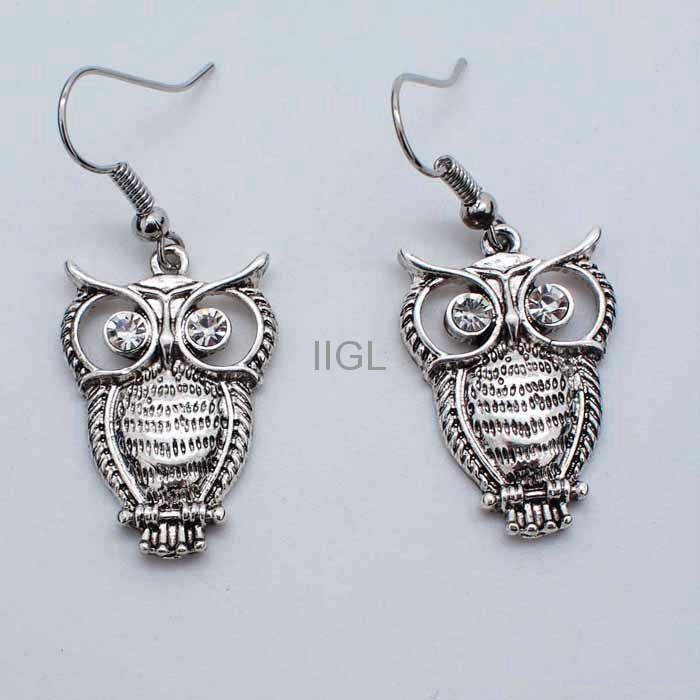 Fashion owl earring IIGL (Hong Kong Manufacturer) Earrings