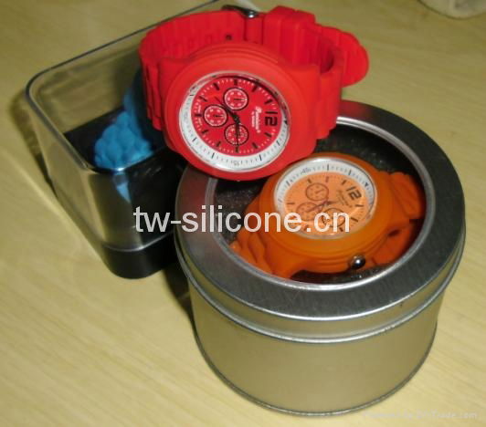 new design silicone conjunction watch  3