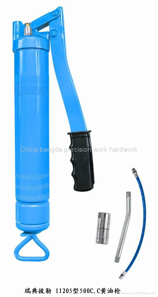 TOP-GRADE GREASE GUN