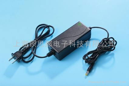 12V2A開關電源適配器 UL CE BS GS