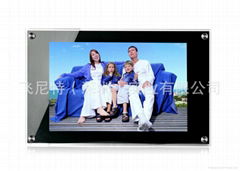 High Performance Ratio HD LCD advertising player