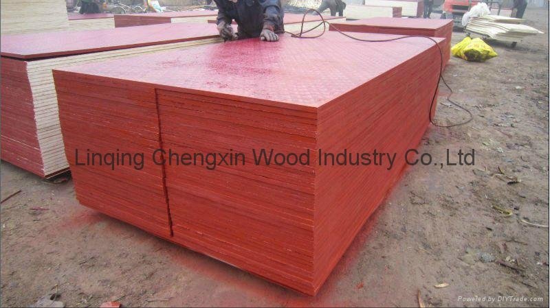 Combi core red film faced plywood 3