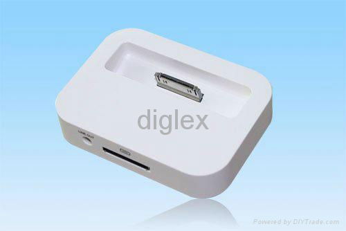Universal Dock Station for iPhone  2