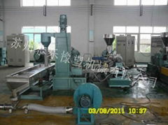 twin-screw granulator