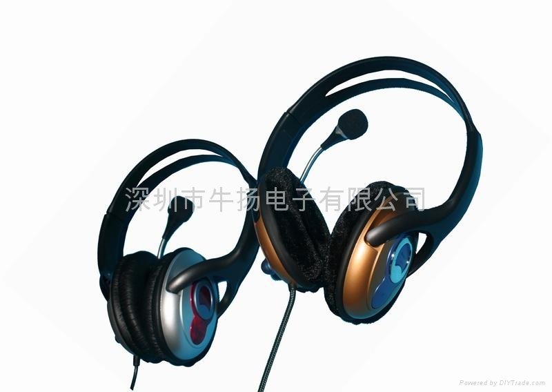 Multimedia  headphone 2