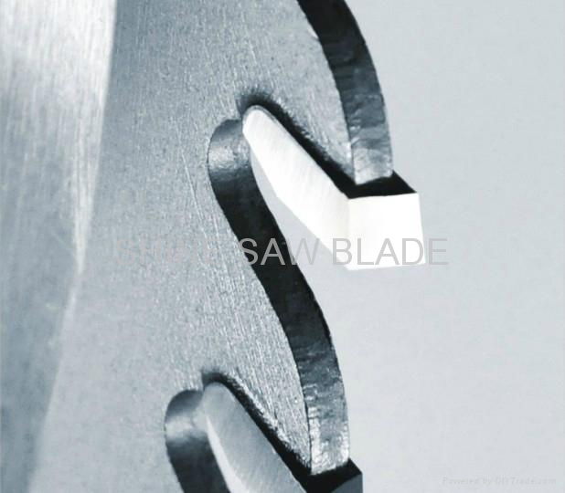  T.C.T SAW BLADE FOR CUTTING HARDEN WOOD 300*3.2*2.2*30*80T