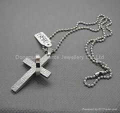 2011 new design stainless steel cross pendant