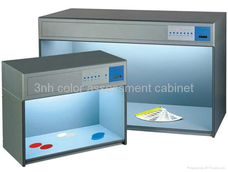 Color Assessment Cabinet