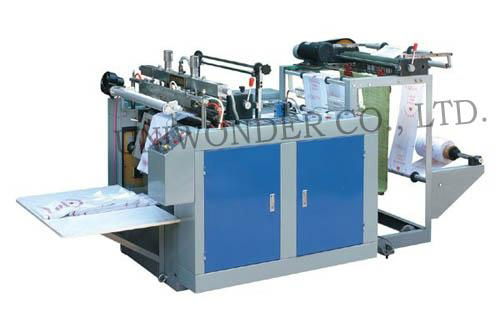 UWR-Series Heat-sealing/cutting Bag Making Machine 3