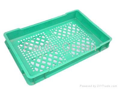 Injection Crate Mould 3