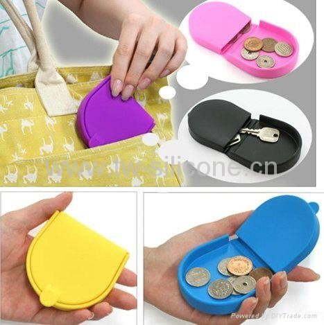 Novelty Silicone Wallet 5