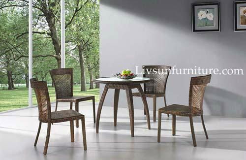 Rattan Furniture: Dining Set 2