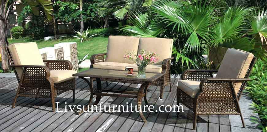 Rattan Furniture: Sofa Set
