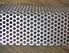 puching hole wire mesh