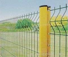 Triangular bending wire mesh fence 4