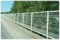 framework fence 4