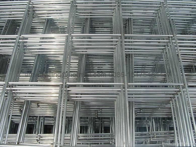 Galvanized welded wire mesh fence panel  2