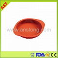 Silicone round cake pan