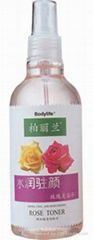 Moisturizing rose toner