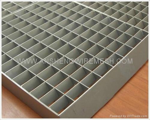Expanded steel wire mesh 