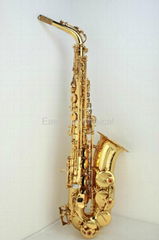 gold lacquer alto saxophone 