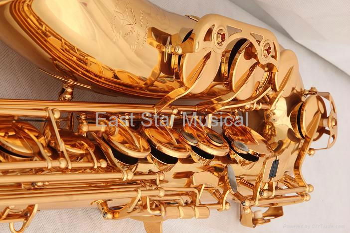 gold lacquer tenor saxophone  3