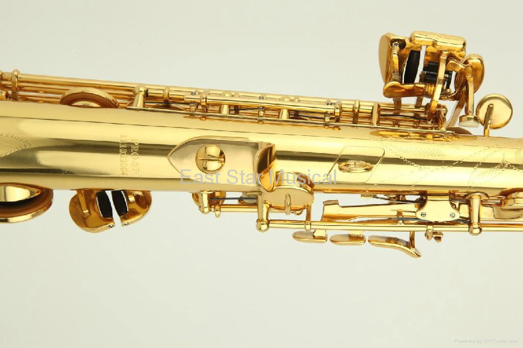 gold lacquer soprano saxophone  3