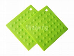 silicone trivet