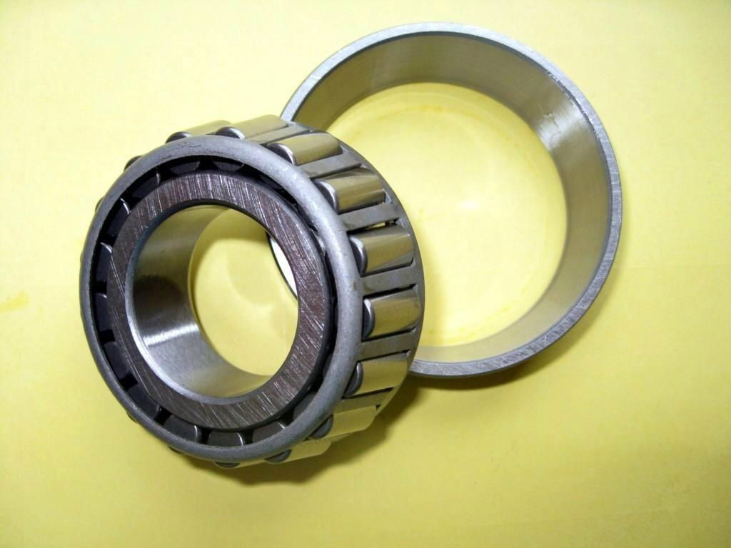 Tapered roller bearings 5