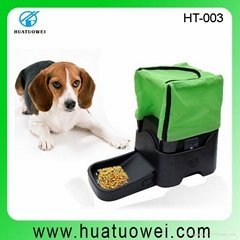 Hot selling plastic automatic pet feeder