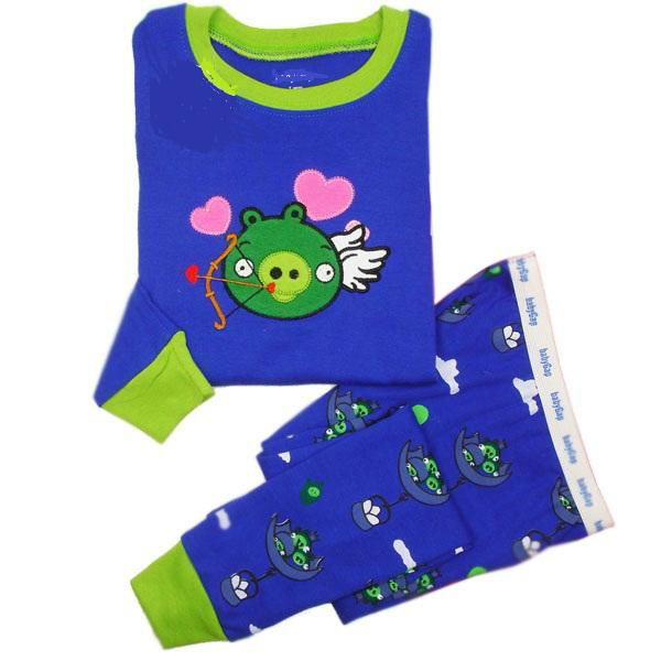 2012 new style children pajamas 3