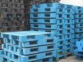 Single deck flat top plastic pallet 4