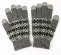 touchscreen gloves 1