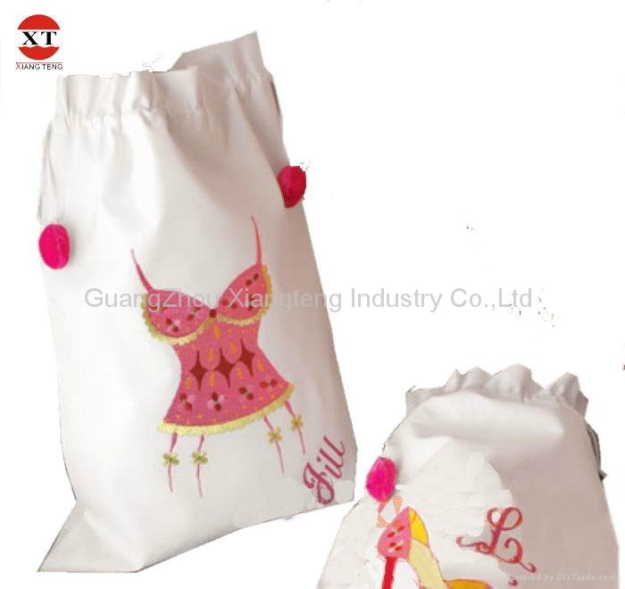 Satin embroidery gift bag 2