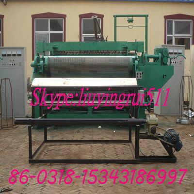 Light full automatic welded wire mesh machine( in roll) 3