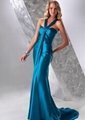 One-piece deep blue dress is made in satin. Ruched bust area with sweetheart nec
