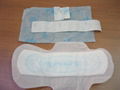 245mm ladies sanitary pads  4