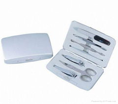 Aluminum Manicure Set 